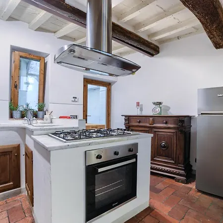 Apartment Lacosta Near Ponte Vecchio Florence