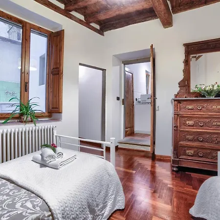 Apartment Lacosta Near Ponte Vecchio Florence