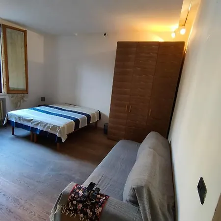 Διαμέρισμα Cute House *
