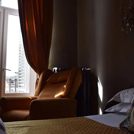 Residenza Vespucci Bed & Breakfast 2*
