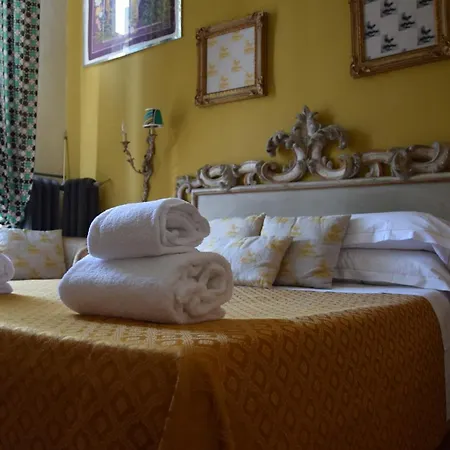 Bed & Breakfast Residenza Vespucci 2*