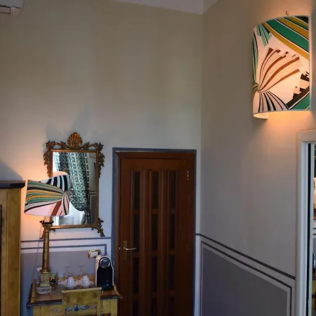 Bed & Breakfast Residenza Vespucci 2*