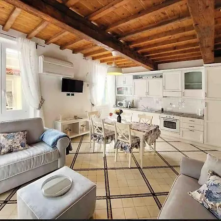 Casa Ornella Centro Storico Apartment Florence