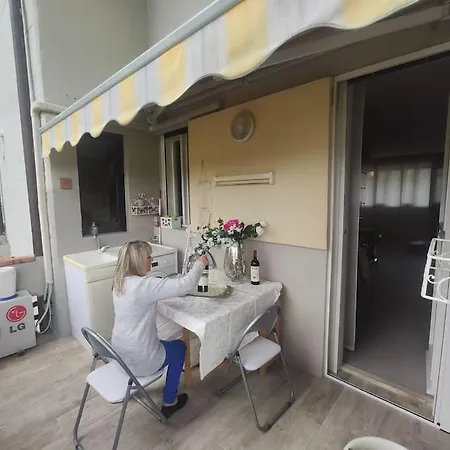 Incantevole Con Parcheggio Gratuito Apartment *
