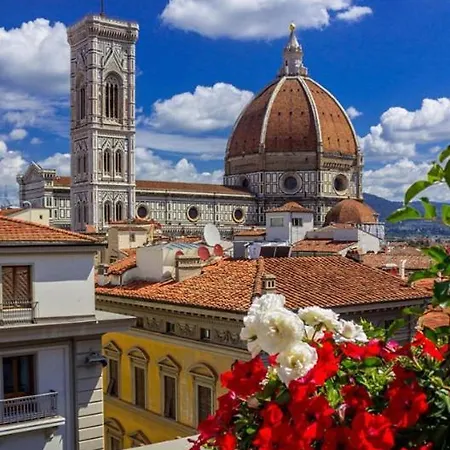 Via Ricasoli Cathedral Apartment