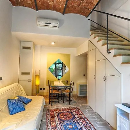 Scuderie Il Magnifico Apartment Florence
