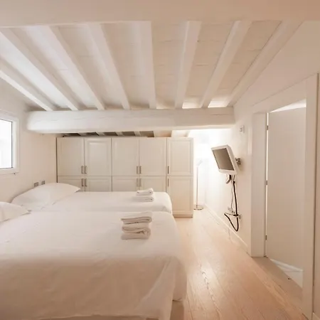 Le Grazie Luxury By Mmega Apartment