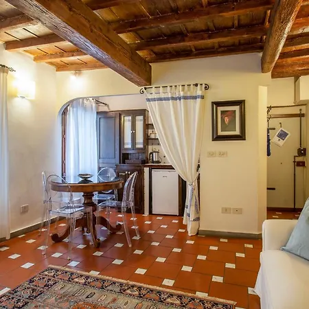 Apartment Faenza22 Florence
