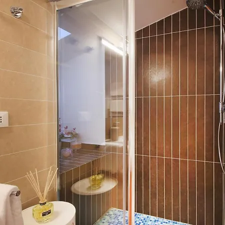 Apartment Garden House By Canto Degli Aranci
