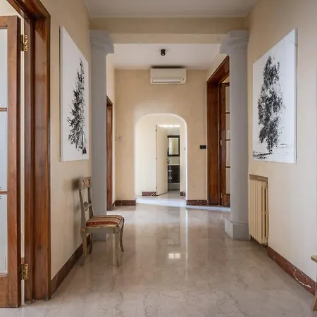 The Art Gallery Apartment Florence