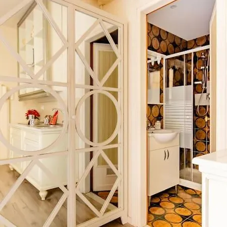 Apartment Charming Next To The Duomo Florence