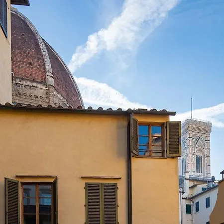 Apartment Charming Next To The Duomo