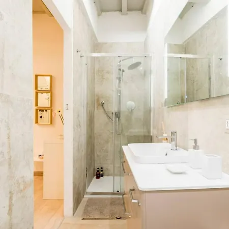 Cozy Near Ponte Vecchio דירה