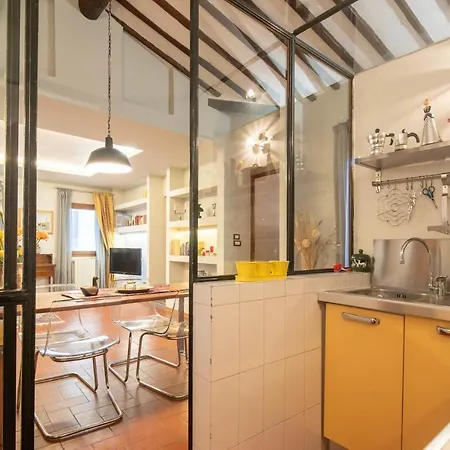 Borgo La Croce Florence
