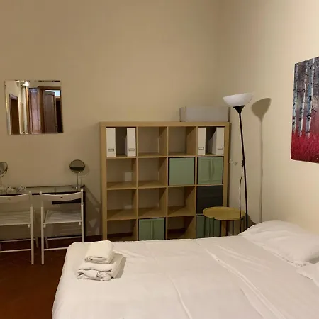 Apartment Istay - Sdrucciolo Dei Pitti - Four Florence