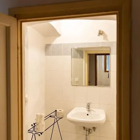 Sweet Near Piazza Pitti Apartment Florence