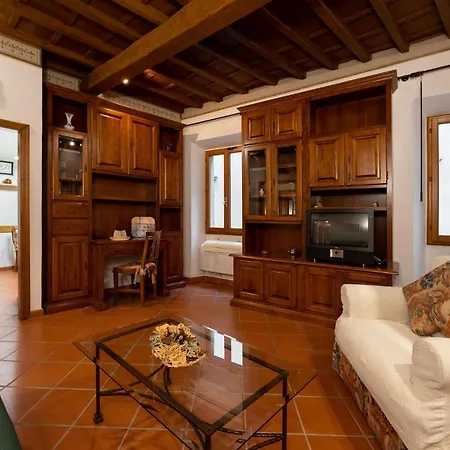 Banchi Apartment *