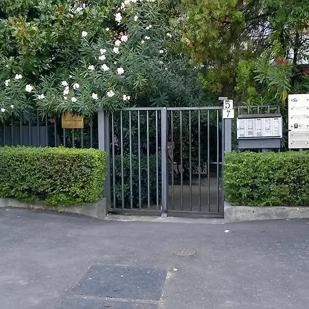 Novoli Guest house Florence