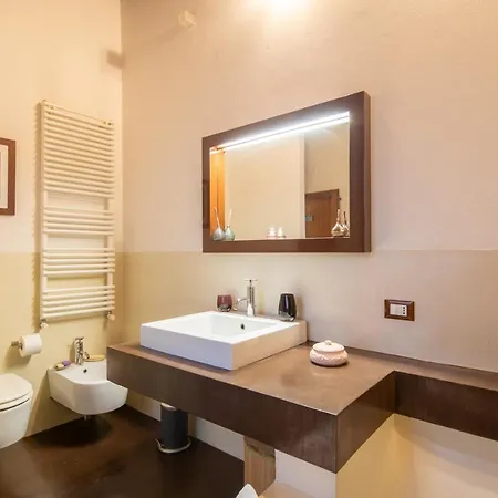 Borgo La Croce Apartment Florence