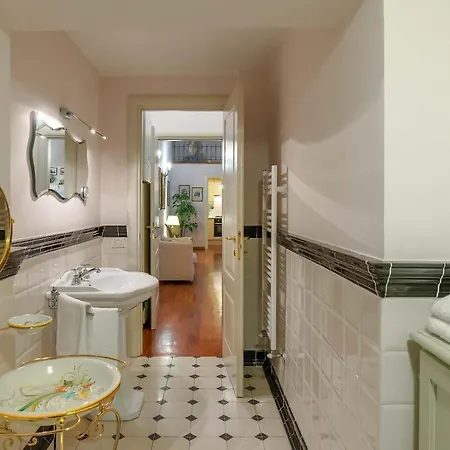 Mdr Antinori Apartment *