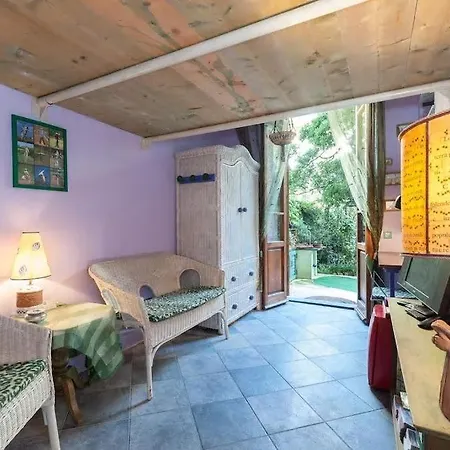 Guest house Gautama