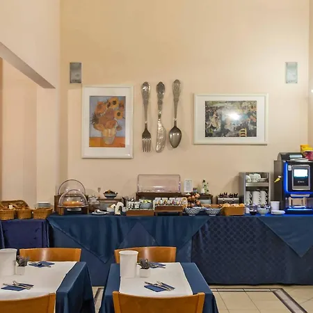 Bonifacio Hotel 3*