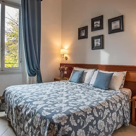 Hotel Bonifacio 3*