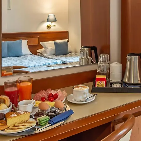 Bonifacio Hotel 3*