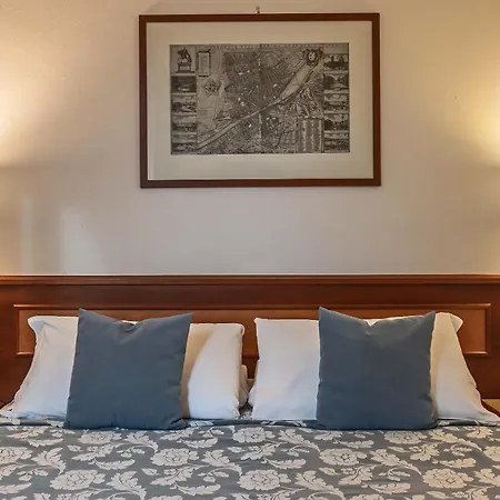 Bonifacio Hotel