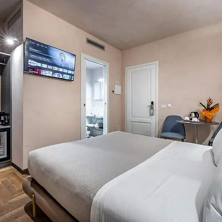 La Scaletta Al Ponte Vecchio 3*