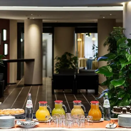 Mirage Hotel