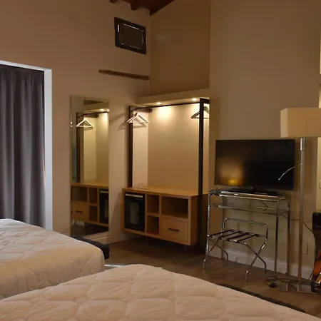 Hr Bedrooms In Maison d'hôtes *