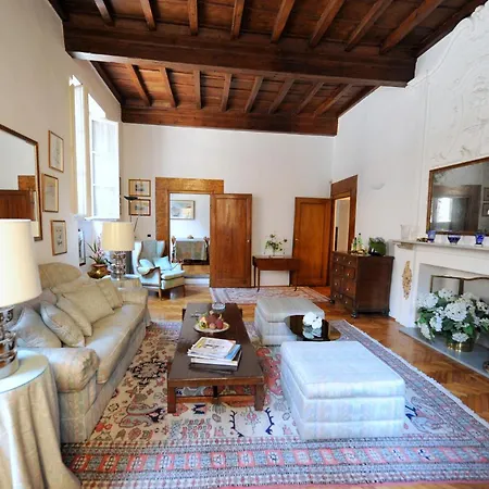 Acacia - Amarillis Apartmán *