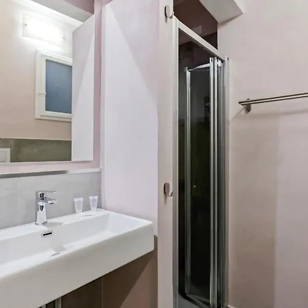 Il Palazzo Della Signoria Modern Loft Apartment