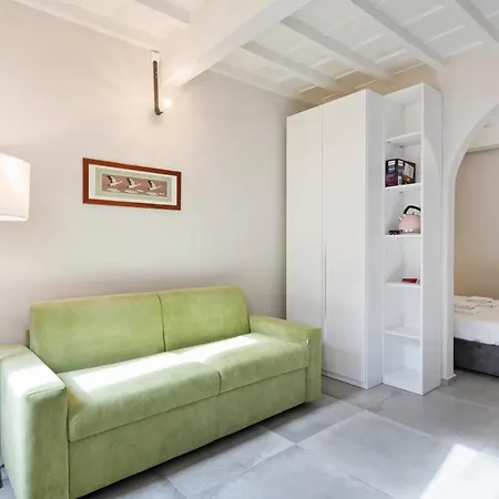 Апартаменты La Loggia Della Signoria Charming Loft *