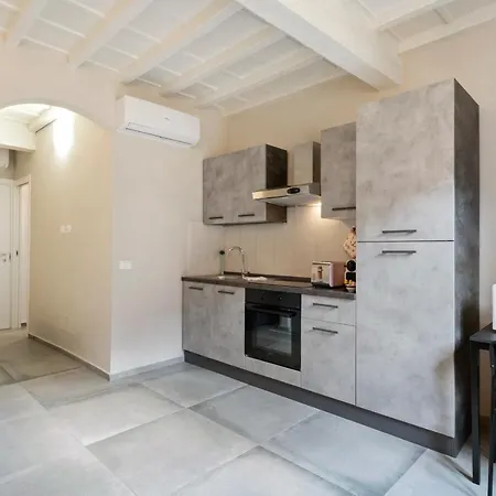 Апартаменты La Loggia Della Signoria Charming Loft