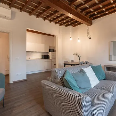 Elegant Green In San Gallo Apartment Florenz