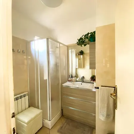Golden Terrace Apartment