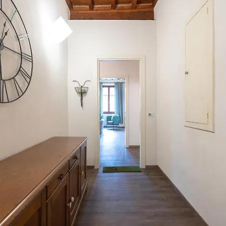 Elegant Green In San Gallo Florence