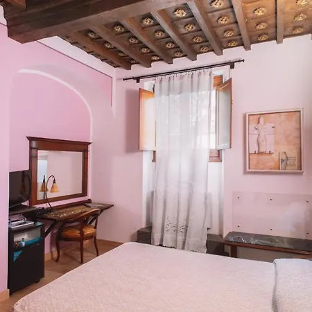 Ii Guelfo Bianco Hotel