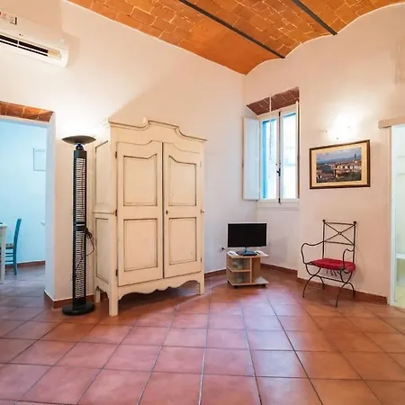 Apartment La Dimora Di San Frediano *