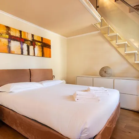 Apartment Modern, Bright Near Boboli Gardens & Santo Spirito - Homeunity *