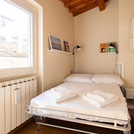 Modern, Bright Near Boboli Gardens & Santo Spirito - Homeunity Appartamento *