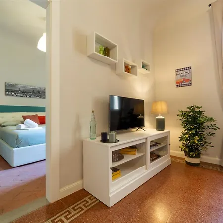A Peaceful Oasis By The Centre Apartment *