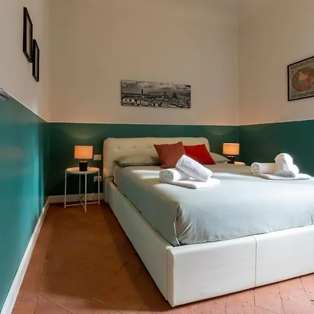 Apartment A Peaceful Oasis By The Centre Florence
