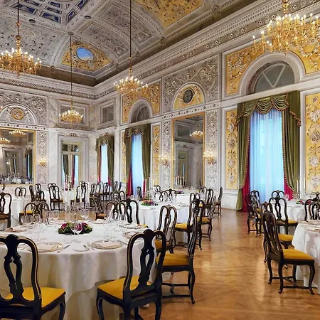 Hotell The St. Regis Florens