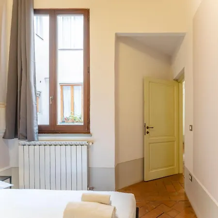 Centro Sant'ambrogio Flat Apartment *