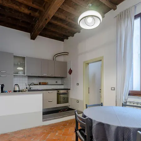 Apartamento Centro Sant'ambrogio Flat