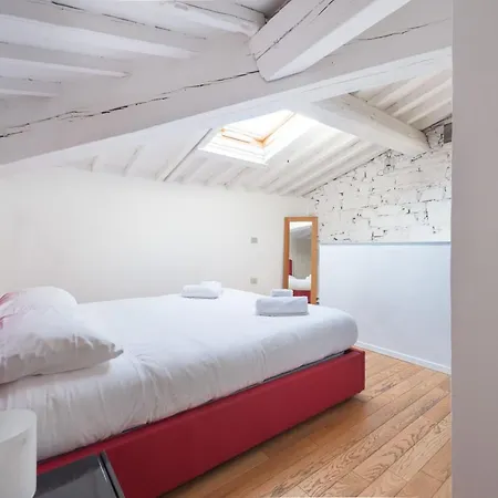 Duomo Luxury Loft In