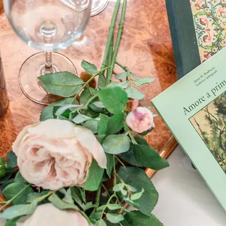 Lägenhet Cavour Five Senses Florens